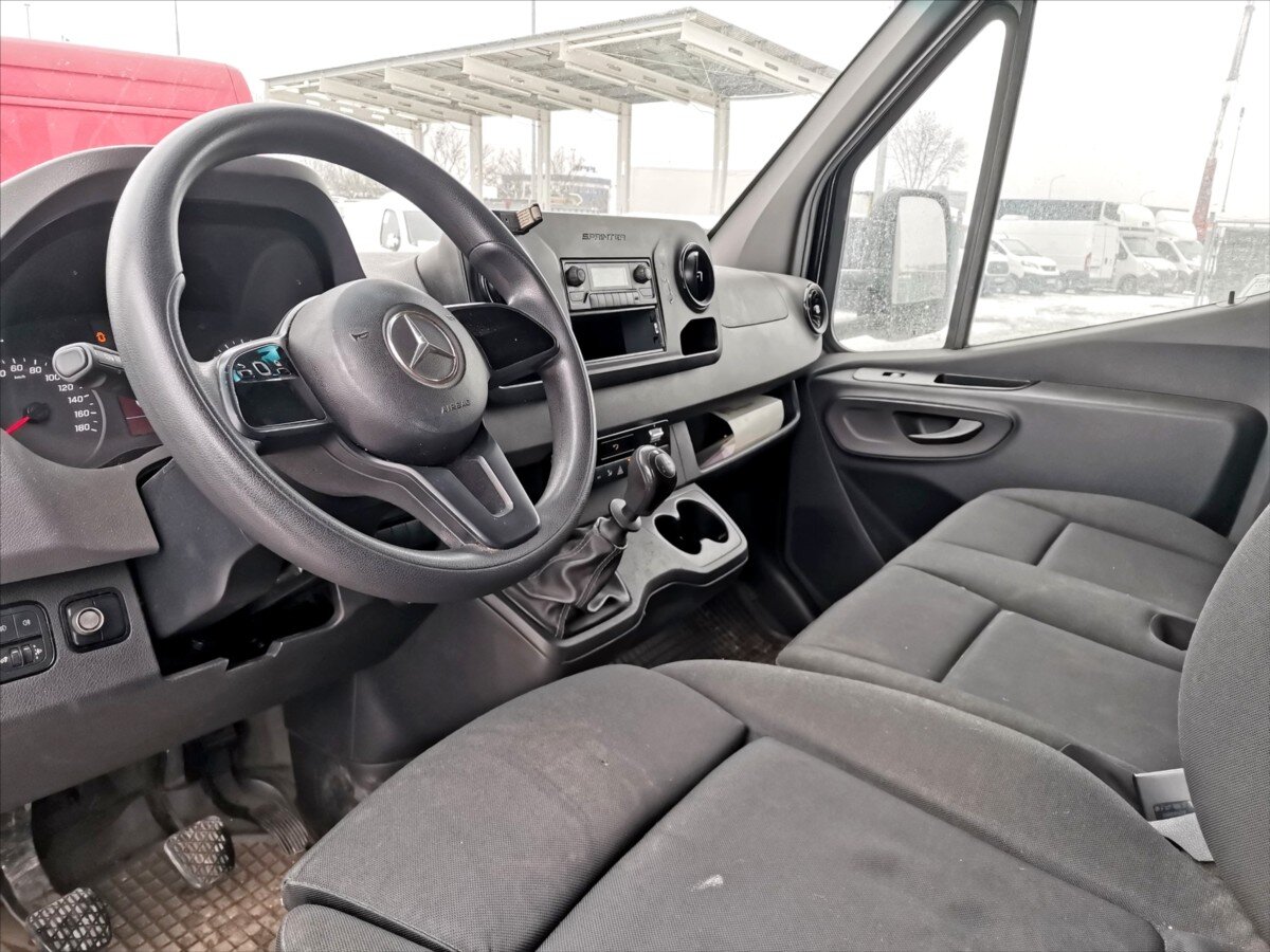 Mercedes-Benz Sprinter Valník 3,0 l 140 kw