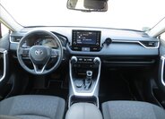 Toyota RAV4 SUV 2,5 l 131 kw
