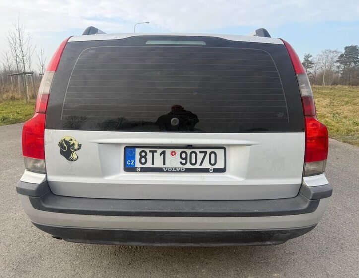 Volvo V70 Kombi 2,5 l 103 kw