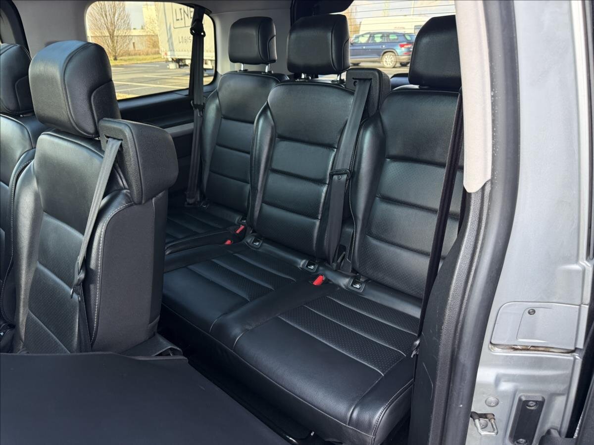 Citroën SpaceTourer MPV 2,0 l 130 kw