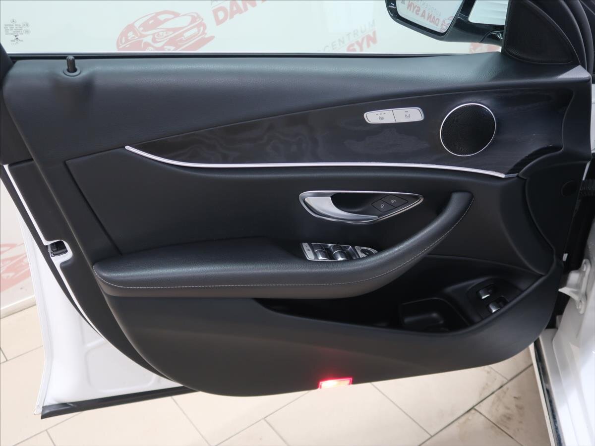 Mercedes-Benz Třídy E Kombi 2,0 l 135 kw