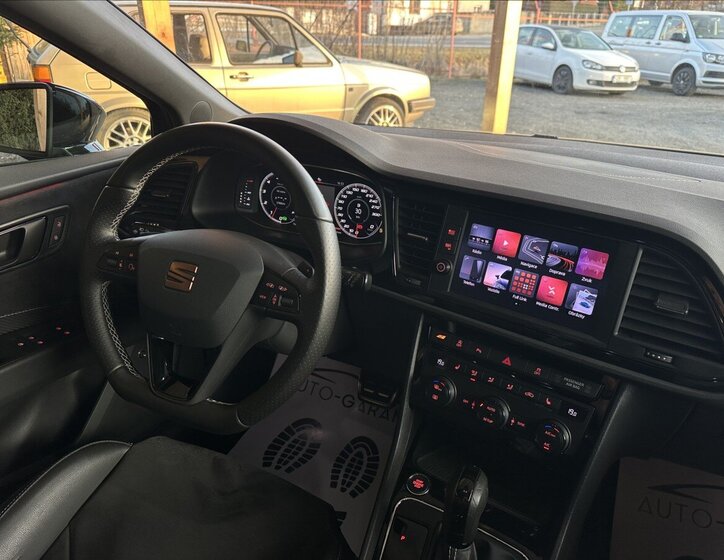 Seat Leon Kombi 2,0 l 221 kw