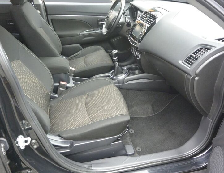 Mitsubishi ASX SUV / Terénní 1,8 l 110 kw