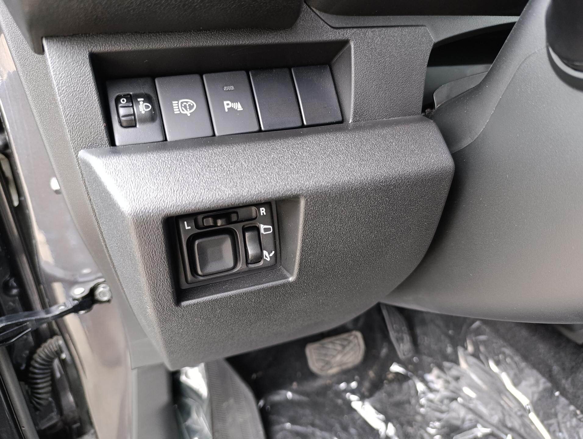 Suzuki Jimny SUV 1,5 l 75 kw