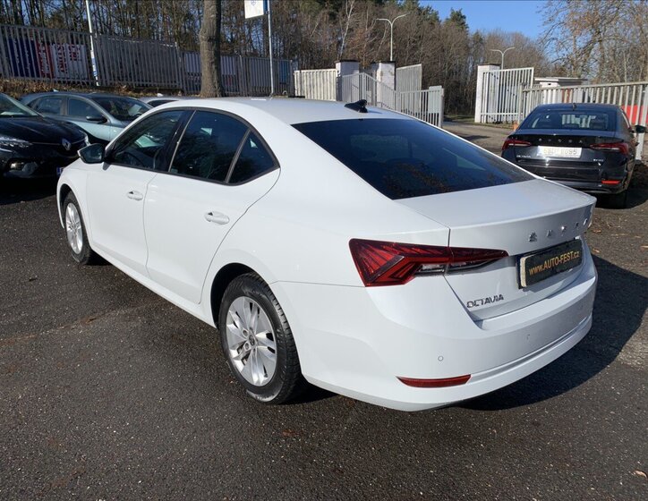 Škoda Octavia Sedan 2,0 l 85 kw