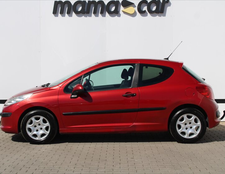 Peugeot 207 4