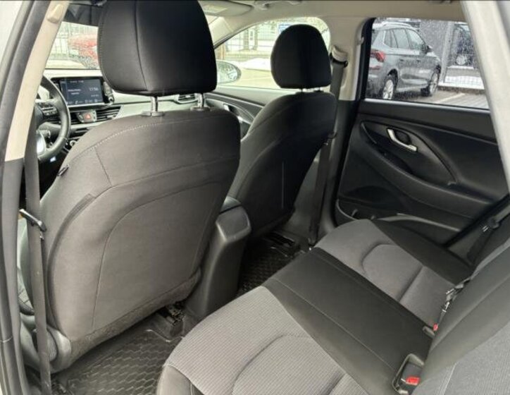 Hyundai i30 Kombi 998,0 88 kw