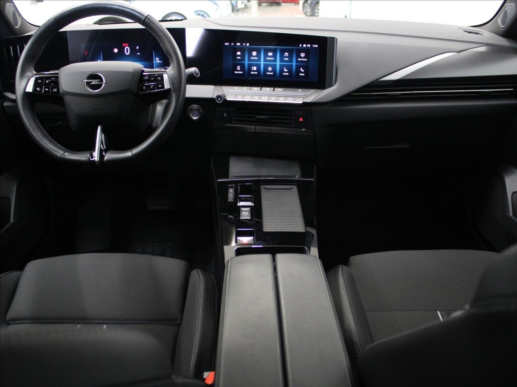 Opel Astra Hatchback 1,2 l 96 kw