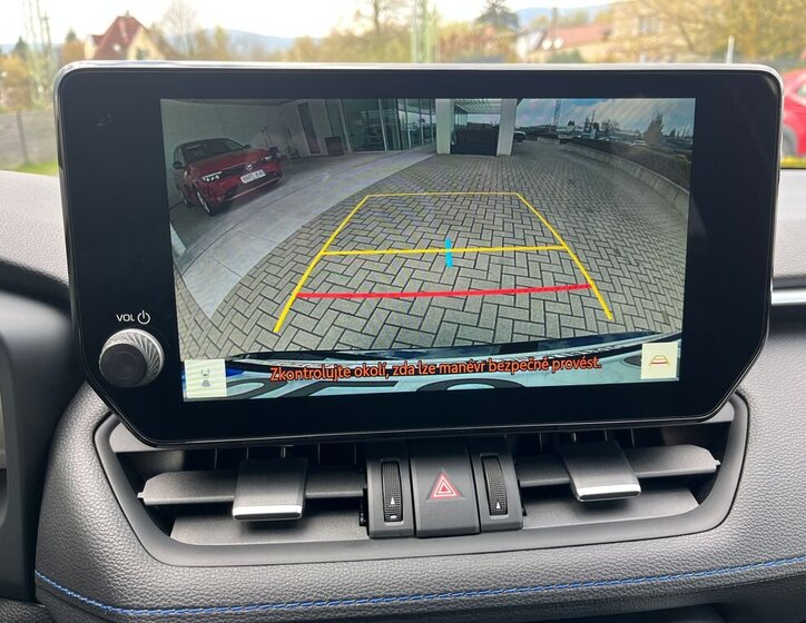 Toyota RAV4 SUV / Terénní 2,5 l 131 kw