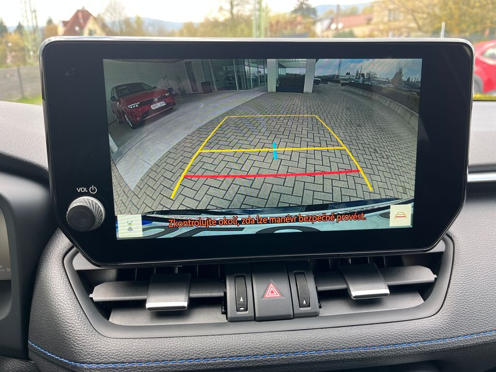 Toyota RAV4 SUV / Terénní 2,5 l 131 kw