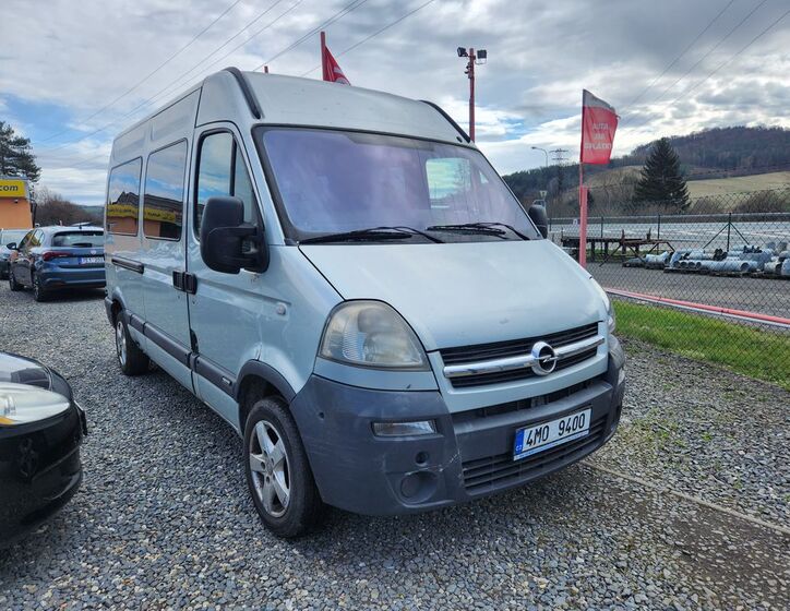 Opel Movano 1