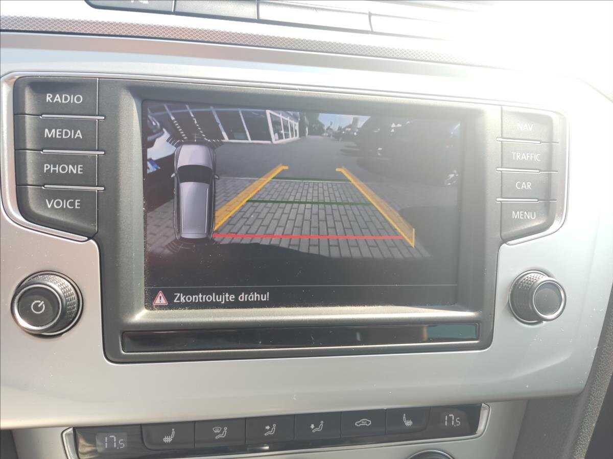 Volkswagen Passat Kombi 2,0 l 110 kw