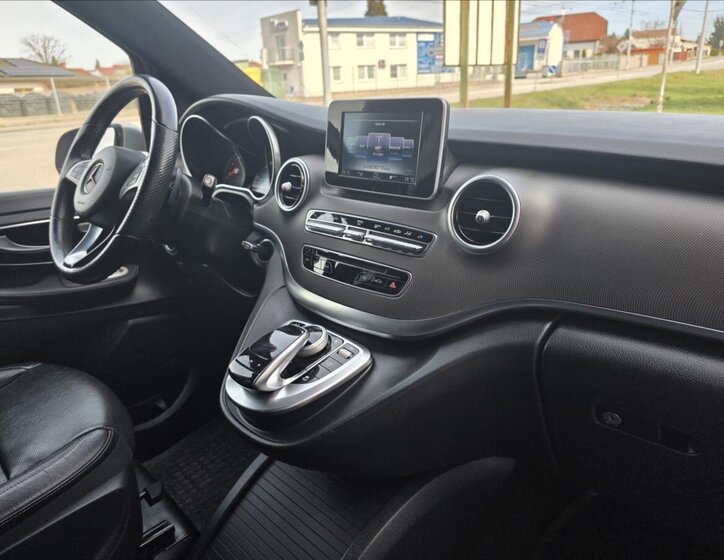 Mercedes-Benz Třídy V Kombi 2,1 l 140 kw