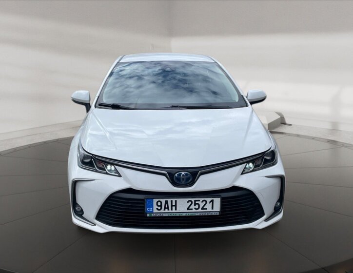 Toyota Corolla Sedan / Limuzína 1,8 l 72 kw