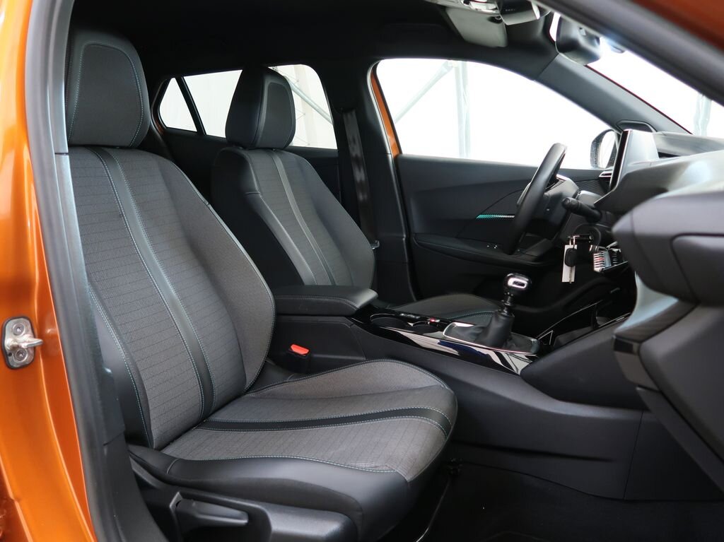 Peugeot 2008 SUV 1,2 l 74 kw