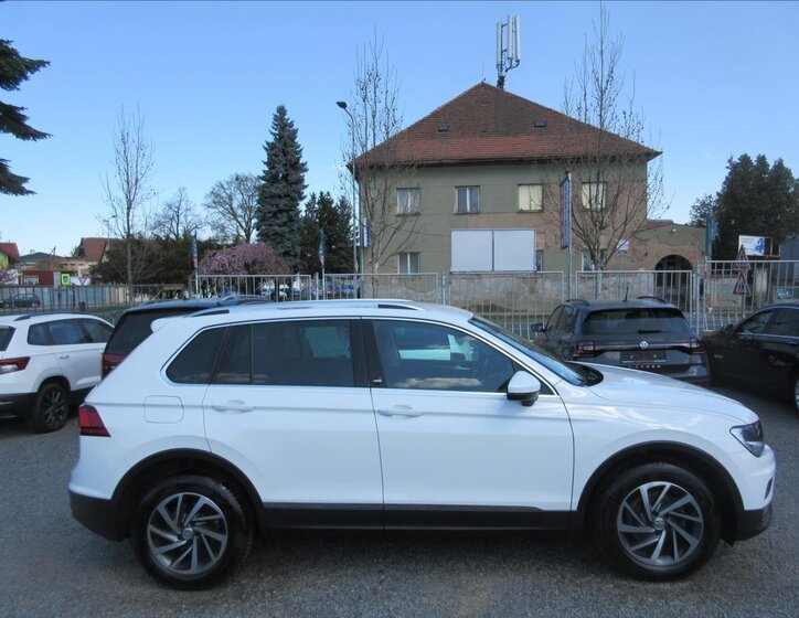 Volkswagen Tiguan SUV / Terénní 1,4 l 92 kw