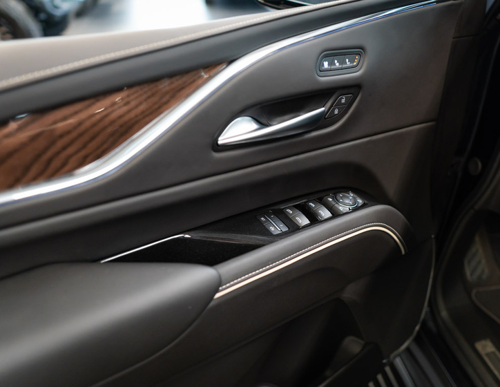 Cadillac Escalade 20