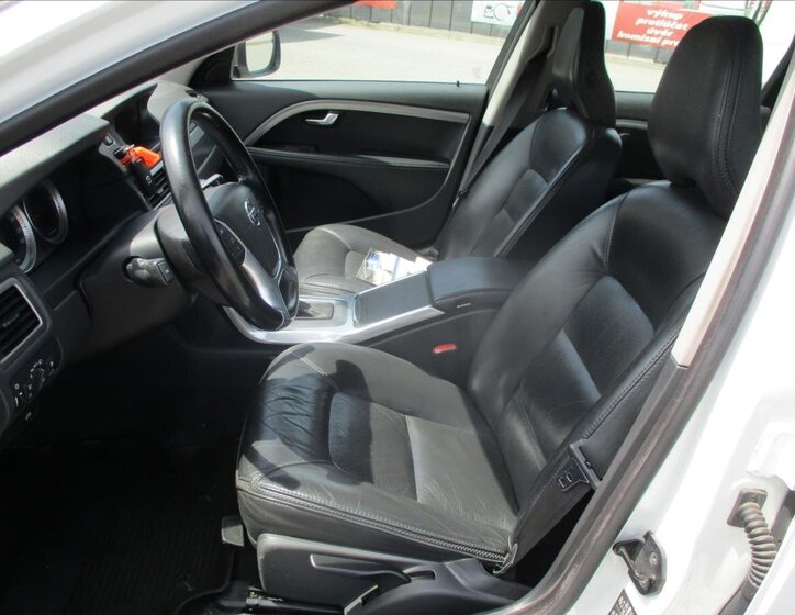 Volvo XC70 Kombi 2,4 l 120 kw