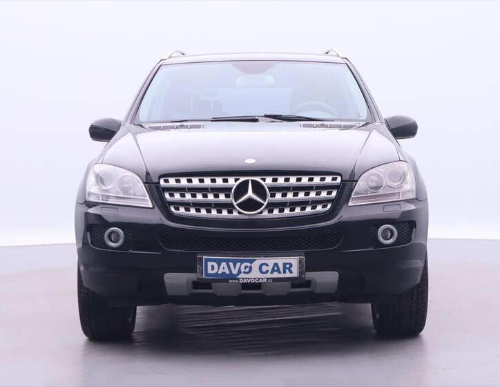 Mercedes-Benz Třídy M SUV / Terénní 3,2 l 165 kw