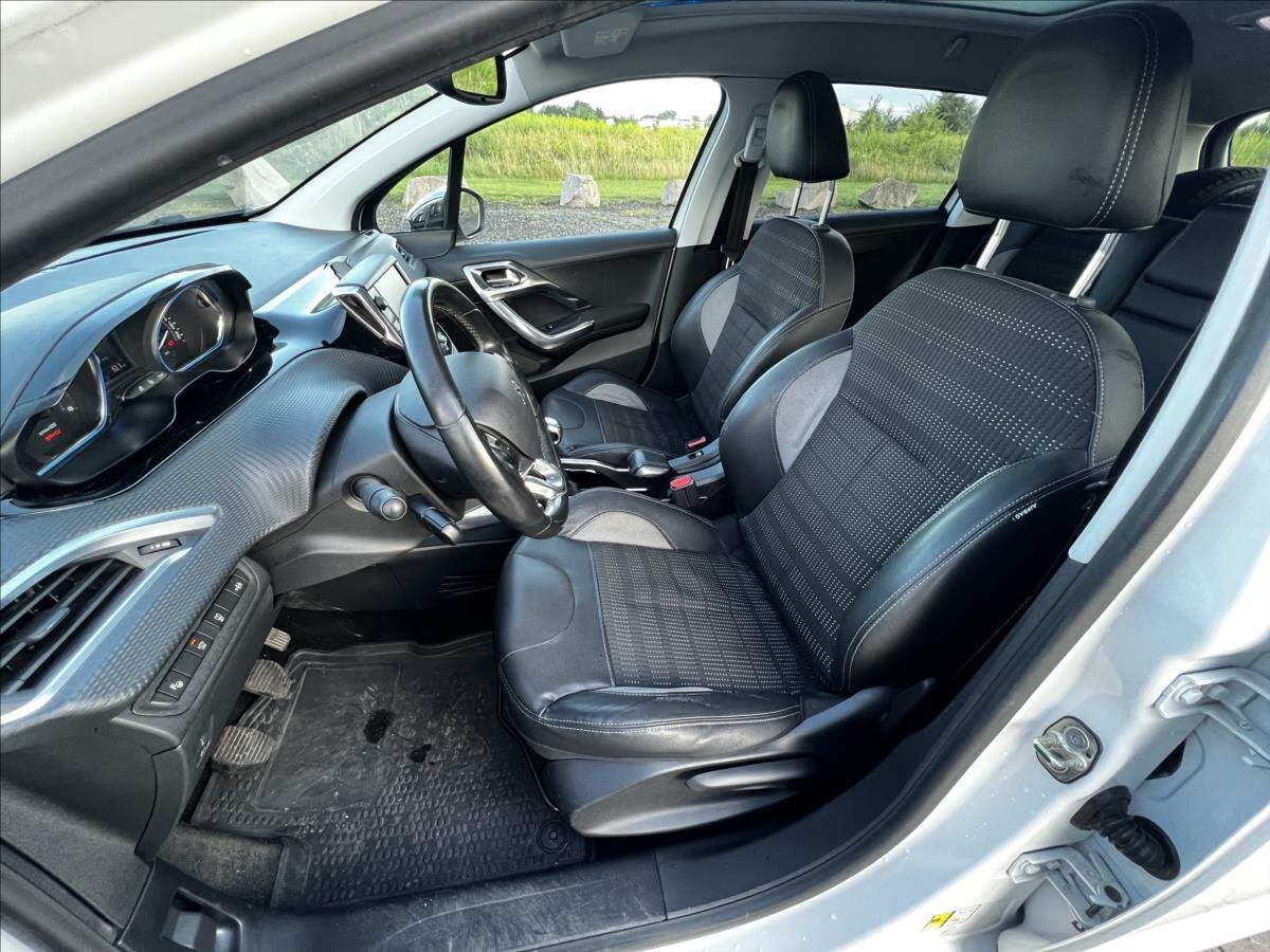 Peugeot 2008 SUV / Terénní 1,6 l 84 kw