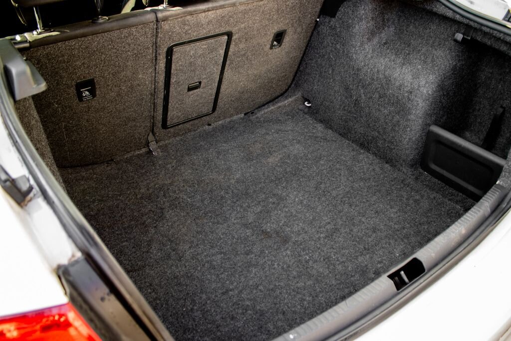 Škoda Rapid Sedan / Limuzína 1,4 l 66 kw