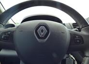 Renault Trafic 16