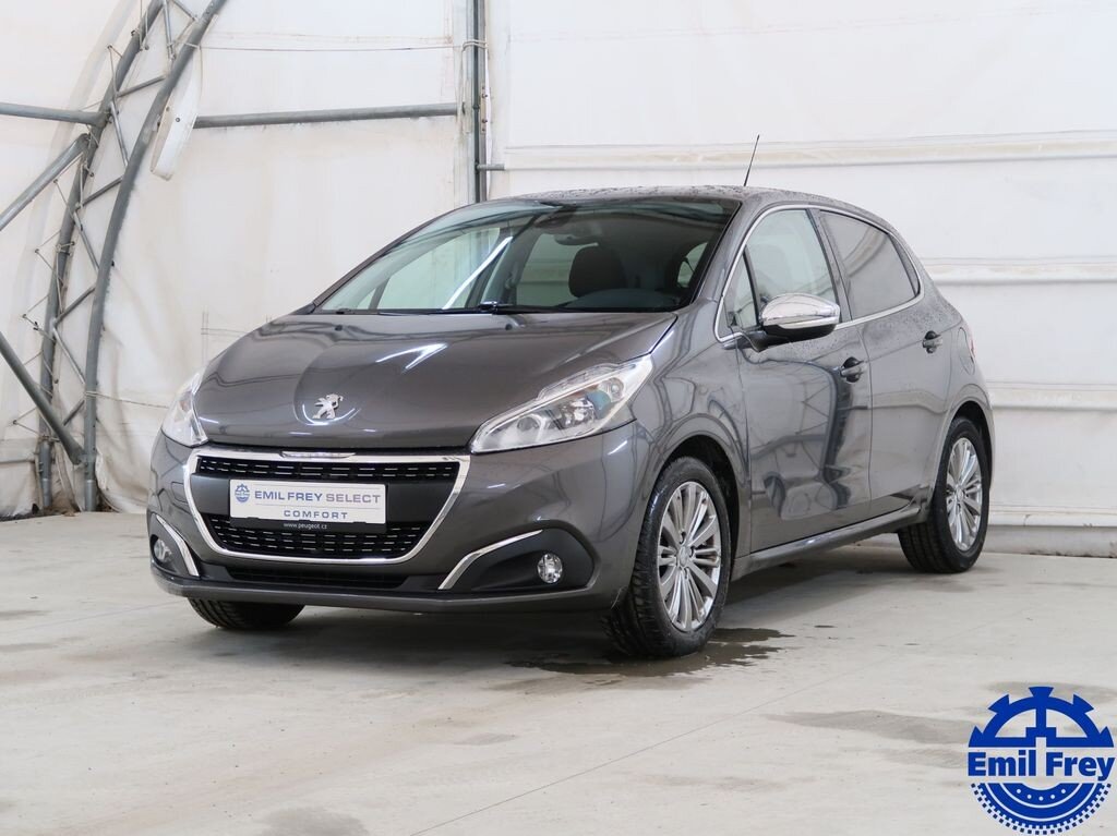 Peugeot 208 Hatchback 1,2 l 61 kw
