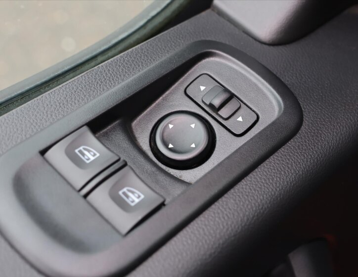 Opel Movano Valník 2,3 l 110 kw