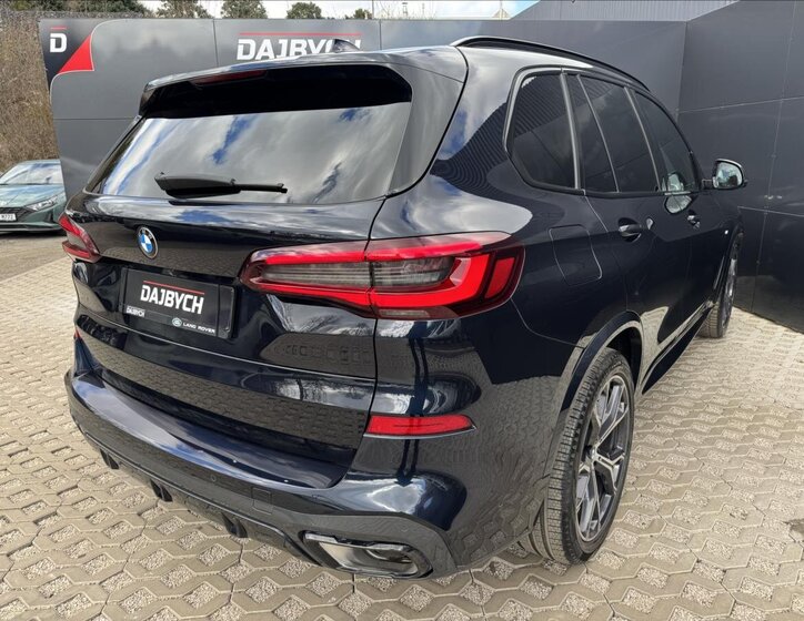 BMW X5 SUV / Terénní 3,0 l 245 kw
