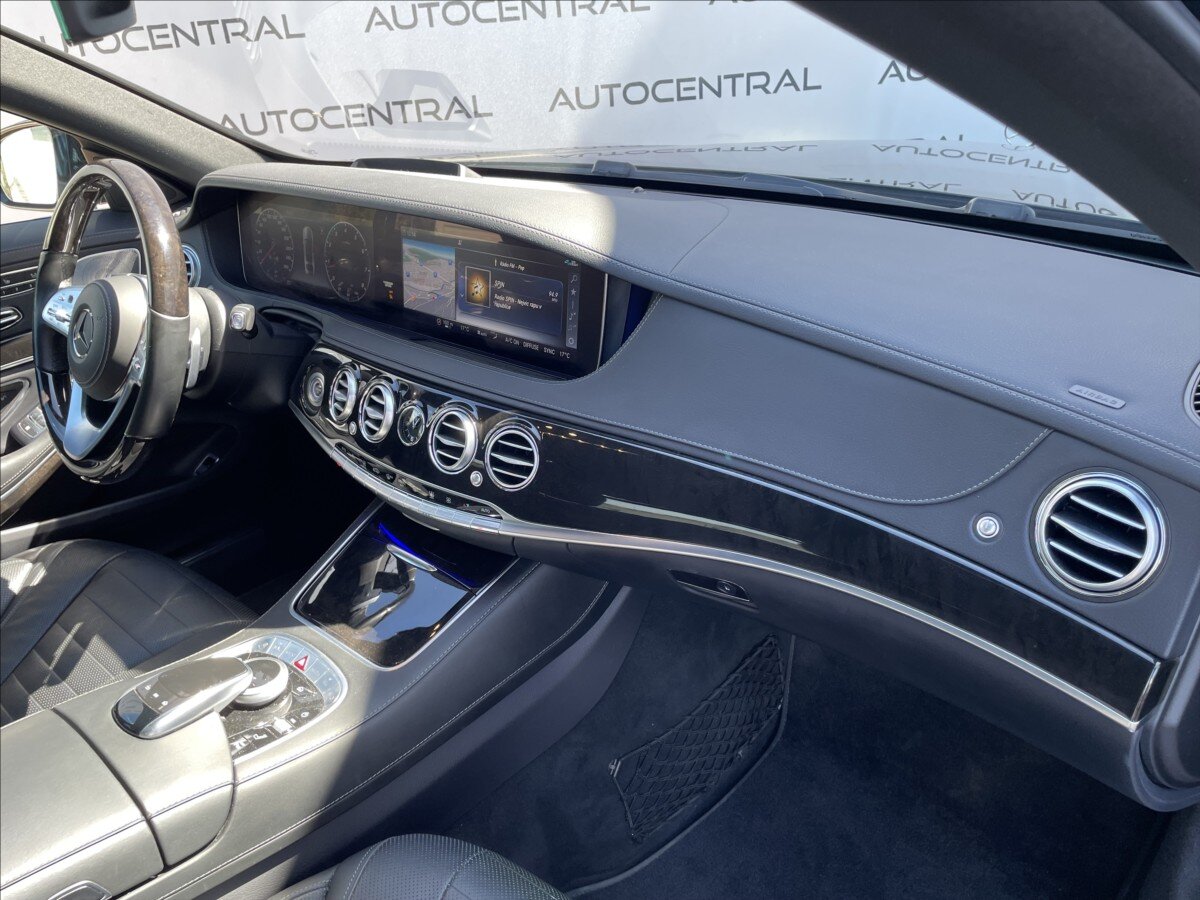 Mercedes-Benz Třídy S Sedan / Limuzína 4,0 l 345 kw