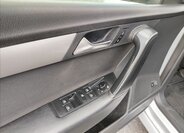 Volkswagen Passat Kombi 2,0 l 103 kw