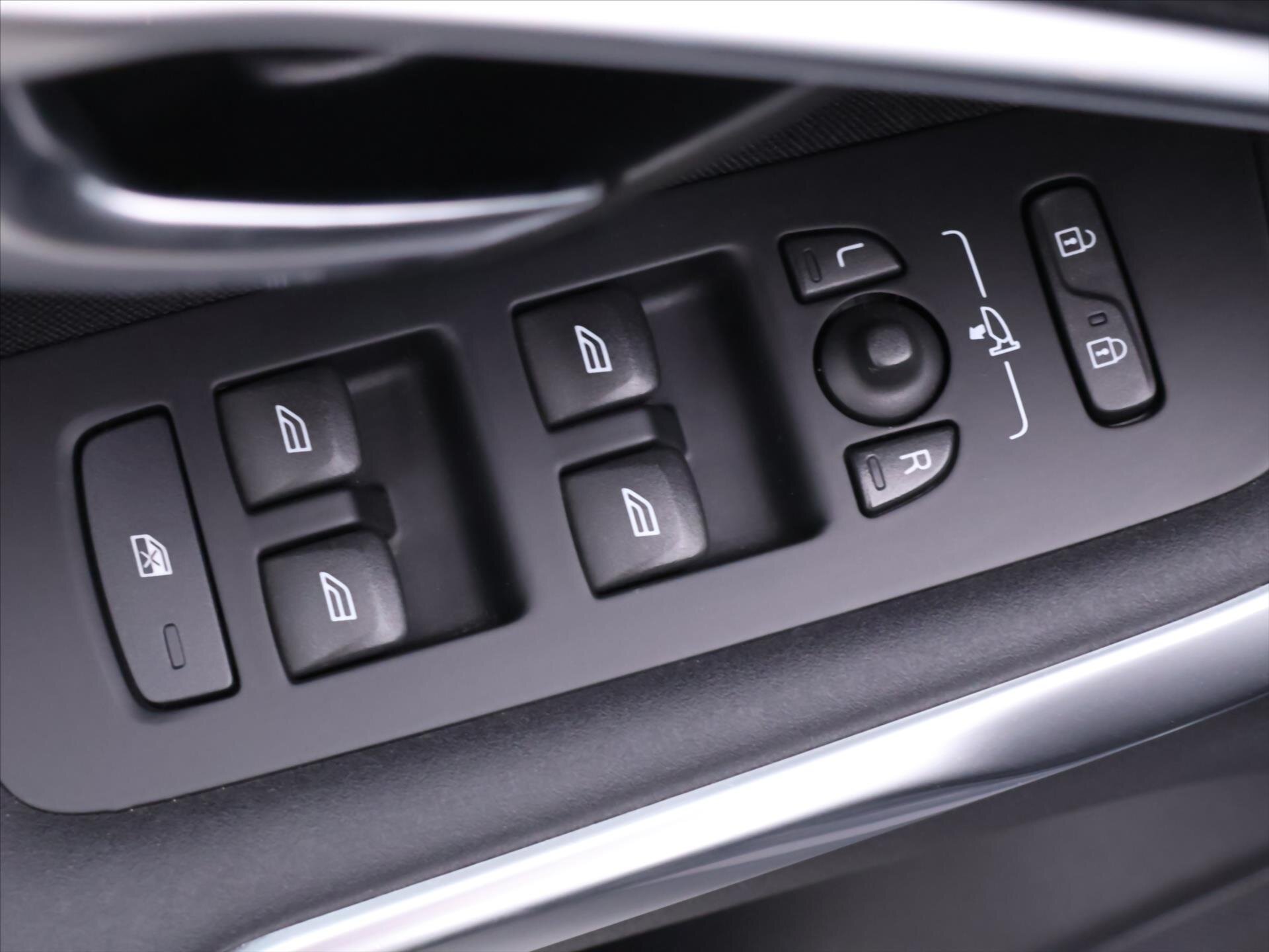 Volvo V40 Hatchback 2,0 l 88 kw