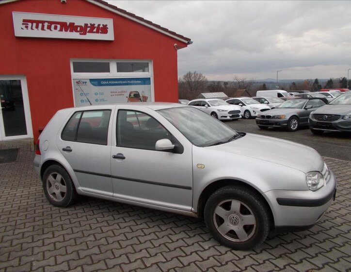 Volkswagen Golf 8