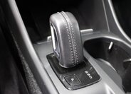 Volvo XC40 SUV / Terénní 2,0 l 182 kw