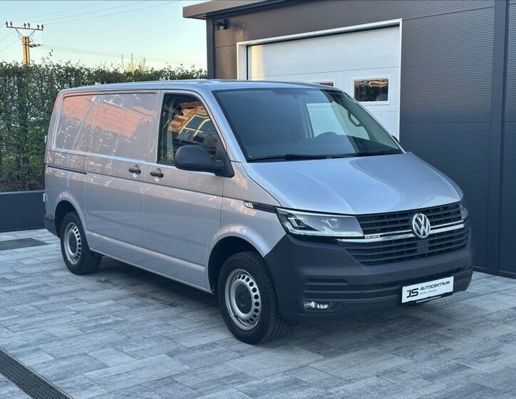 Volkswagen Transporter Skříň 2,0 l 110 kw