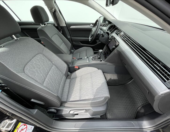 Volkswagen Passat Kombi 2,0 l 110 kw