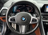BMW Řada 8 Kupé 4,4 l 390 kw