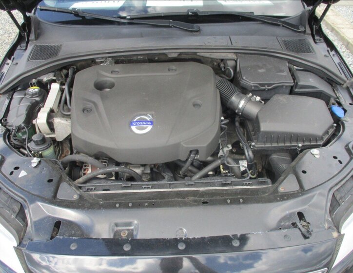 Volvo V70 Kombi 2,0 l 133 kw