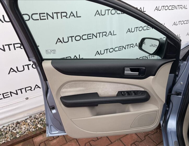 Ford Focus Hatchback 1,8 l 92 kw