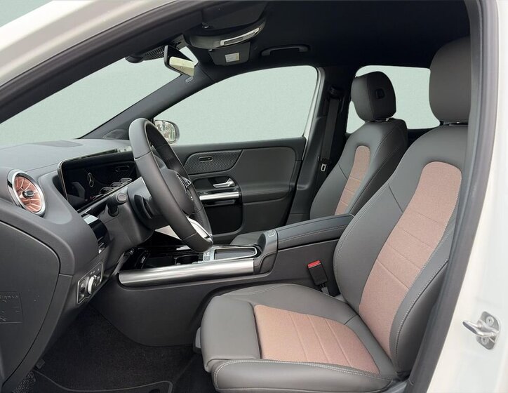 Mercedes-Benz EQA SUV / Terénní 0,0 140 kw