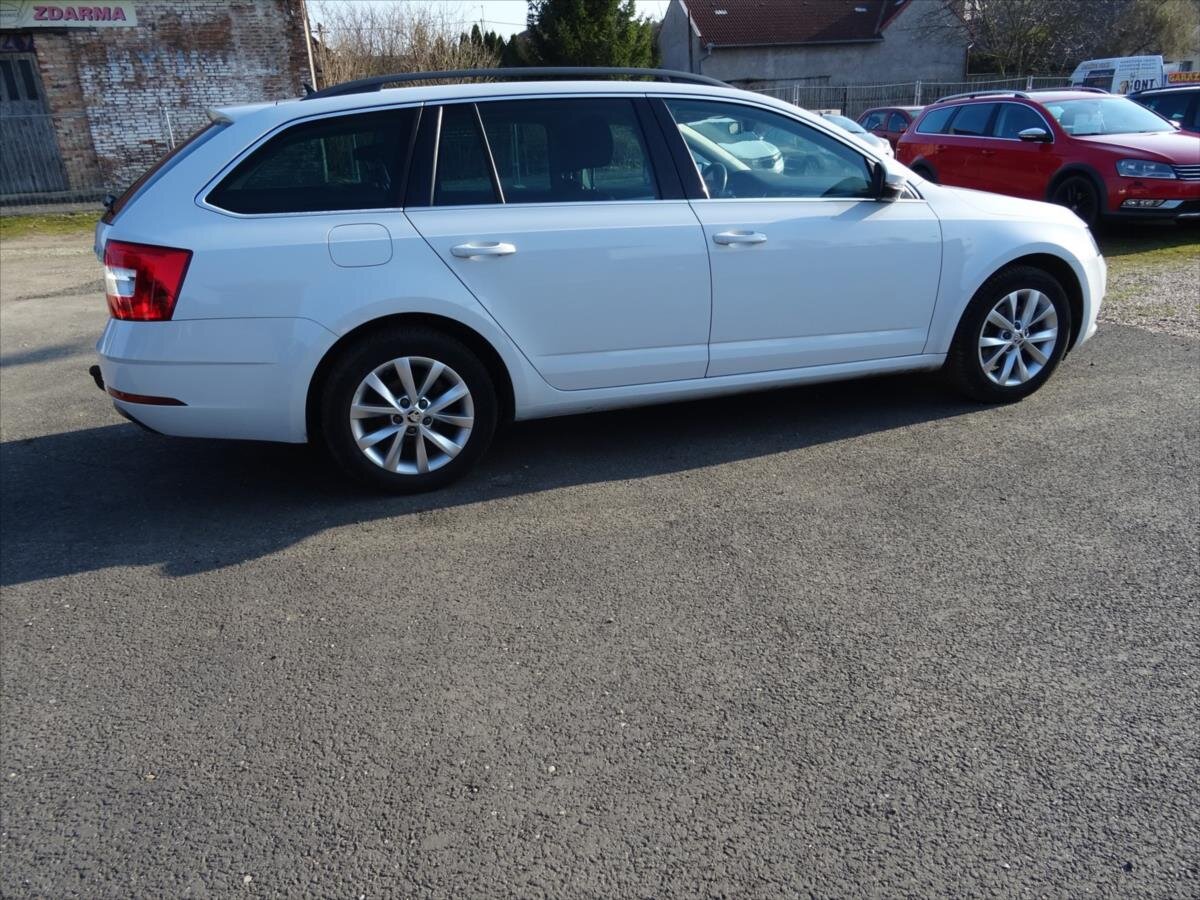 Škoda Octavia Kombi 999,0 85 kw