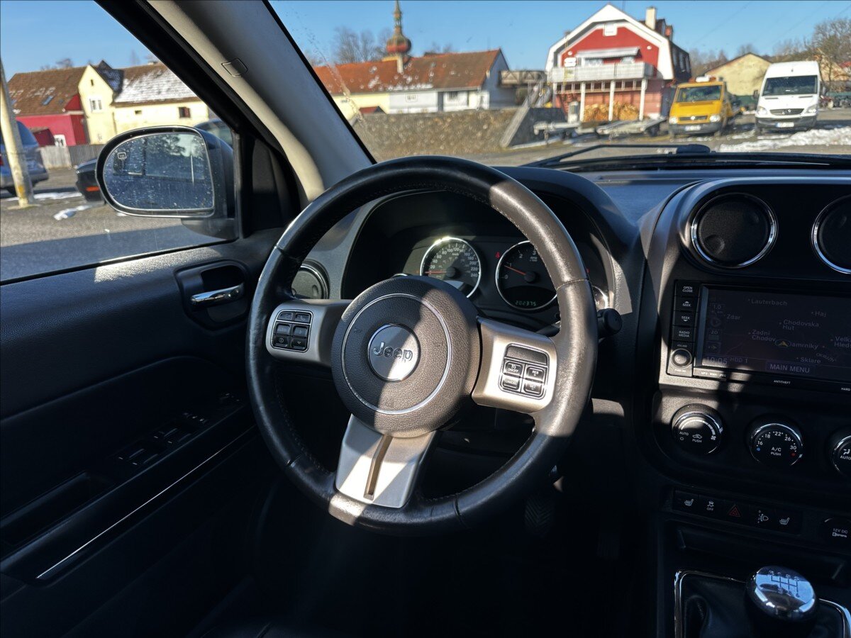 Jeep Compass SUV 2,1 l 120 kw