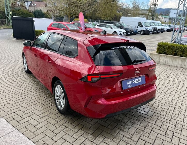 Opel Astra Kombi 1,2 l 81 kw