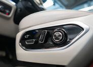 Jeep Grand Cherokee 16