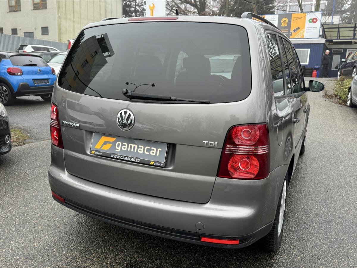 Volkswagen Touran MPV 1,9 l 77 kw