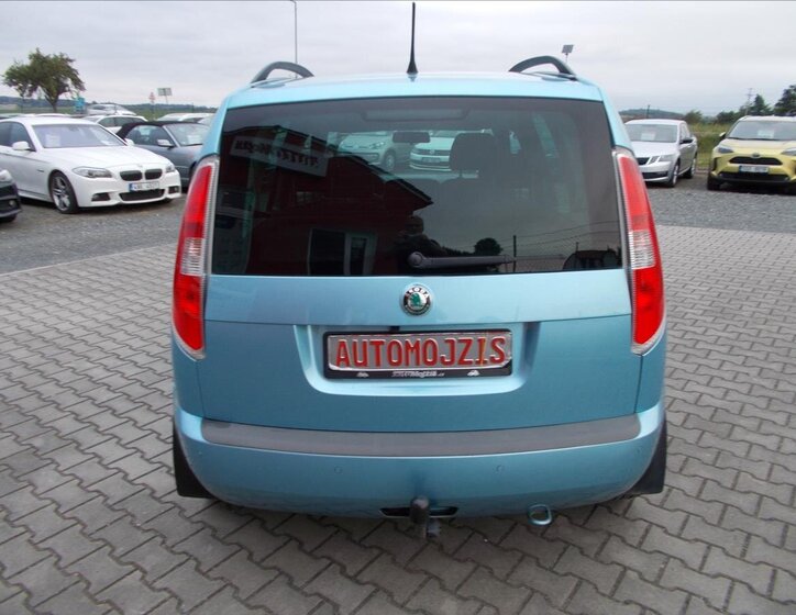 Škoda Roomster 10