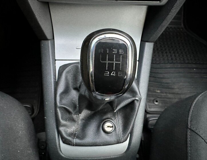 Škoda Octavia Kombi 2,0 l 103 kw