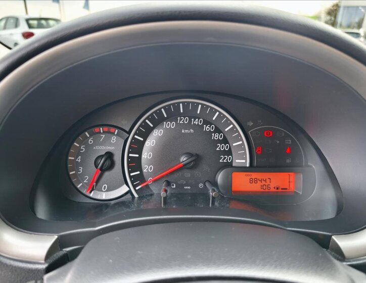 Nissan Micra Hatchback 1,2 l 59 kw