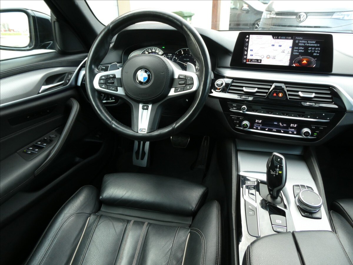 BMW Řada 5 Kombi 3,0 l 235 kw