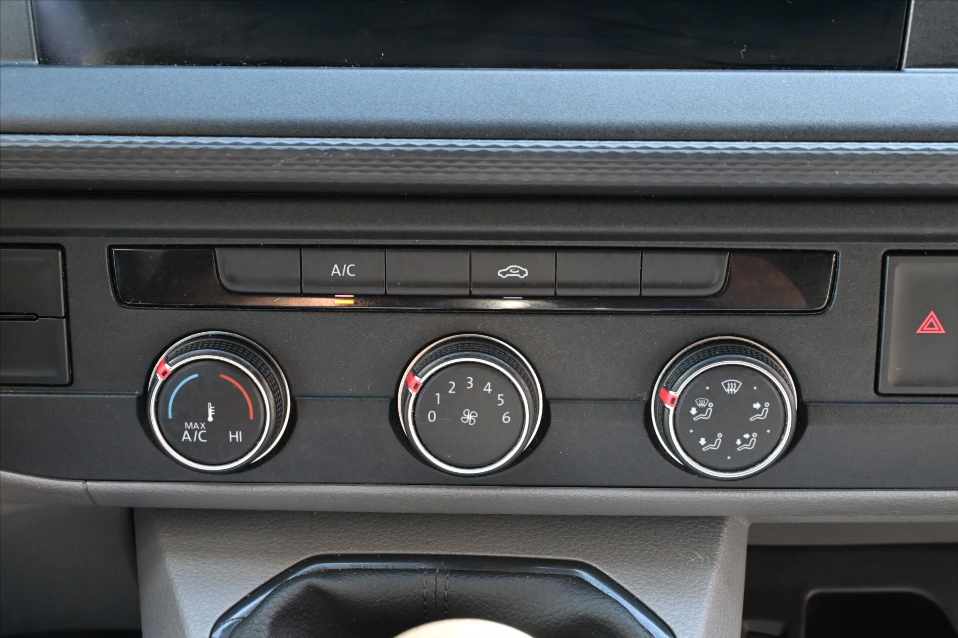 Volkswagen Transporter Skříň 2,0 l 81 kw